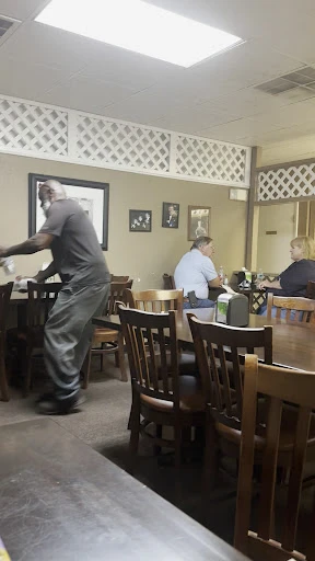Paul's Italian Deli & Restaurant